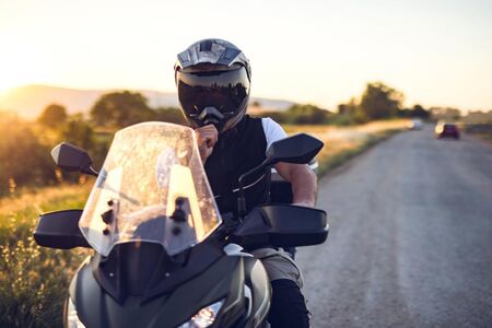 "Купувач" открадна мотоциклет по време на оглед за покупка