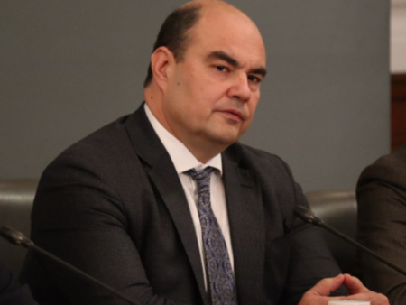 Втори ключов шеф на „Лукойл“ отстранен от Румен Спецов