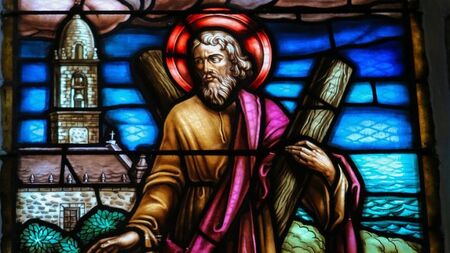 Голям празник е в неделя, спазват се строги правила