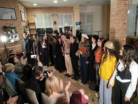 Снощи Домът на писателя в Бургас пулсираше от живот