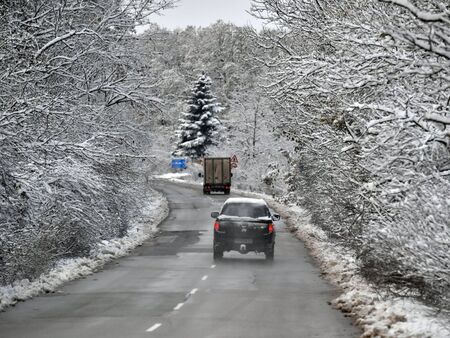 Тръгвайте на път с автомобили, готови за зимни условия