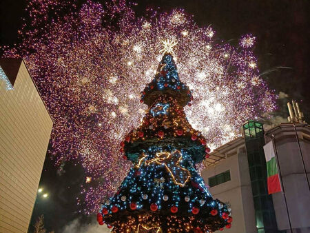 "Шоуто на Слави" отива в историята след 19 години на екран