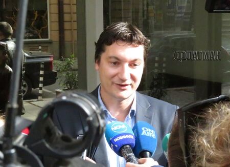 Феноменът Крум Зарков – почтеният политик