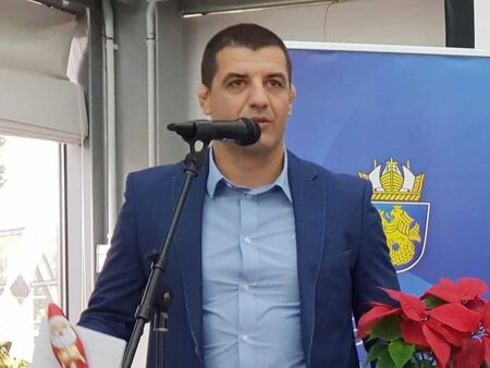 "Шоуто на Слави" отива в историята след 19 години на екран