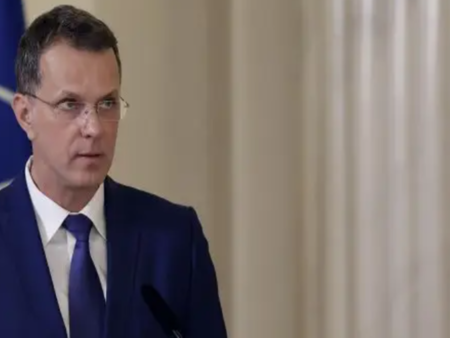 Висш политик хвърли оставка в Румъния