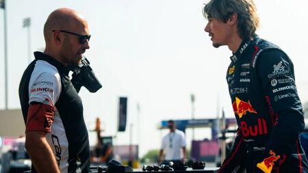 Цолов седми в първата си квалификация във Формула 2