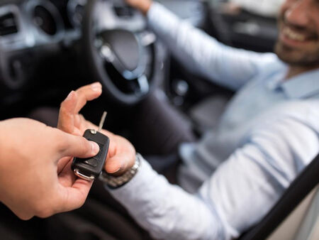 Предлагат нотариалните заверки при прехвърляне на МПС да отпаднат