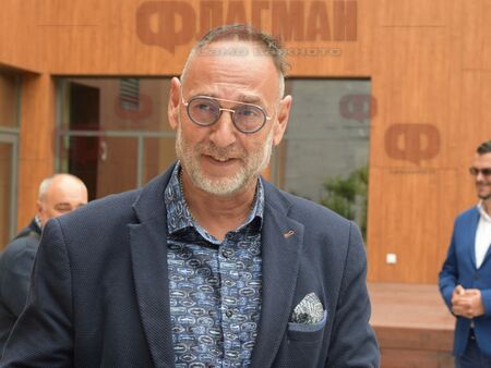 Любен Дилов описа най-лошия сценарий, който може да доведе политическата криза у нас