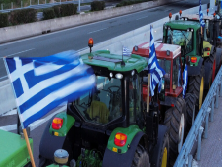 Мощен протест на фермери до България