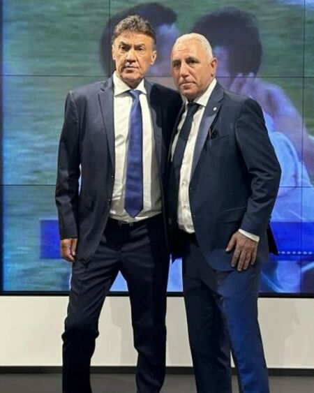 Христо Стоичков с подкрепа за Боби Михайлов, Любо Пенев и Петър Хубчев