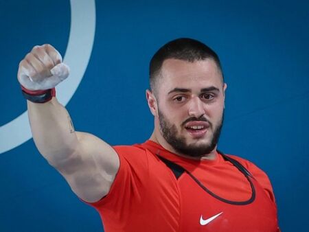 Карлос Насар остава в България, отказа оферти за милиони