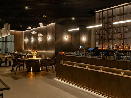 DOCK5 се завърна: нов интериор, авторско меню и модерна визия с акцент върху уют и детайли