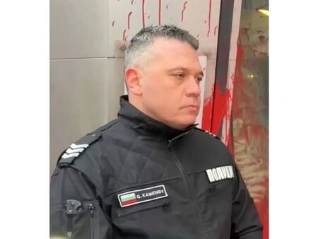 Полицаят Георги Каменов още не е изстинал в гроба, а съдът пусна убиеца му срещу скромните 5 хил. лв.