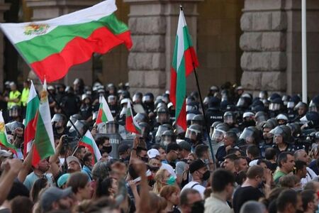 71% подкрепят протестите срещу бюджета, почти 50% искат оставка на кабинета