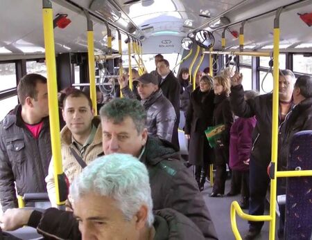 Пътуваме безплатно в автобусите на Бургас за Никулден