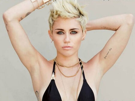 Майли Сайръс се сгоди