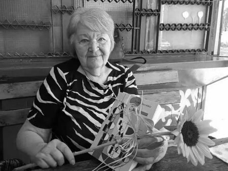 Напусна ни поетесата Ружа Велчева