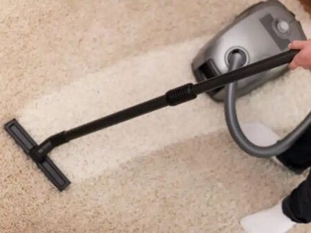 6 места в дома ви, които трябва да почиствате с прахосмукачка всеки уикенд