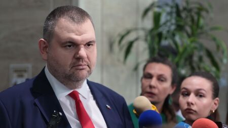 Вижте къде в Бургас да изкарате курс за оръжие или да постреляте за удоволствие