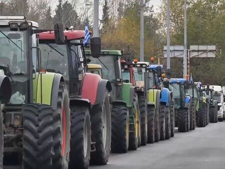 Фермерският протест в Гърция парализира трафика – нова блокада на „Кулата“ с тежки загуби за превозвачите