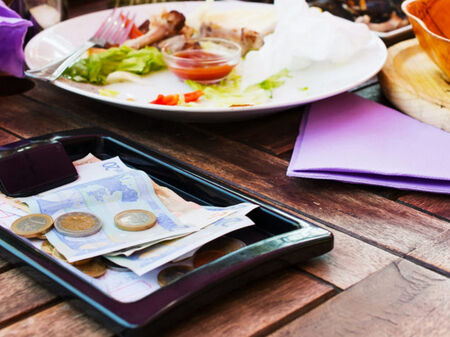 Вижте къде в Бургас да изкарате курс за оръжие или да постреляте за удоволствие