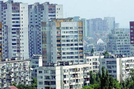 Панелките срещу новото строителство и защо купувач признава, че старите блокове бият модерните сгради