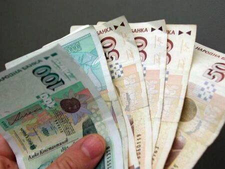 Вижте къде в Бургас да изкарате курс за оръжие или да постреляте за удоволствие