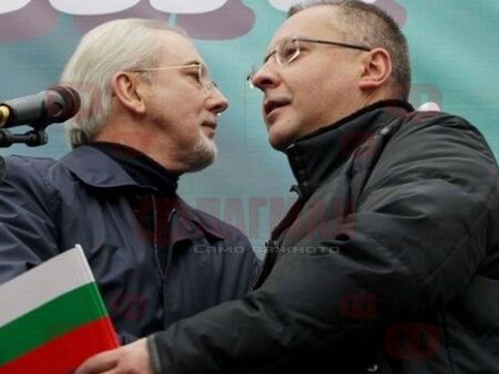 Това каза политологът Теодор Славев Той прогнозира ръст на напрежението