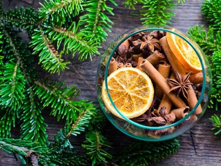 Как ароматите отключват най-силните ни спомени и какво представлява ефектът „Пруст“