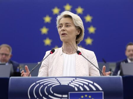 Фон дер Лайен към Тръмп: Не се меси в европейската политика