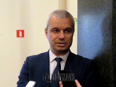 Догодина Костадин Костадинов може да стане „златен пръст“