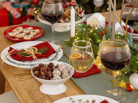 Бъдни вечер под натиск: Между 30 и 40 лева излиза храната на човек за празничната трапеза