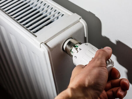 Милиони живеят в студени домове: България е сред уязвимите страни