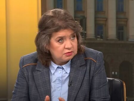 Наталия Киселова: Смяната на председателя на НС отвори духа от бутилката