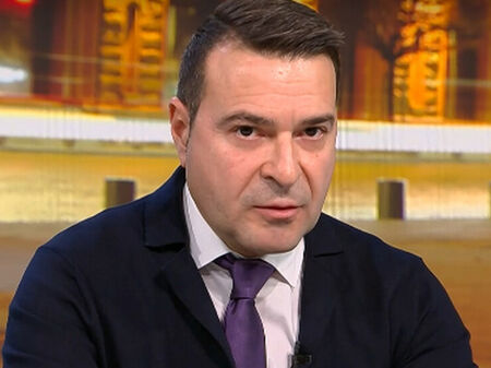 Слави Ангелов: Задържаха шефа на Пето районно управление заради разчистване на сметки