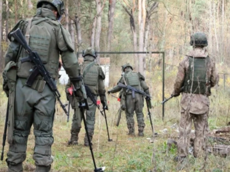 КНДР обезврежда над милион мини в Курска област