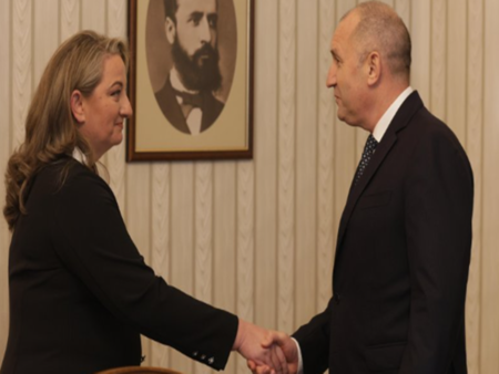 Борисов и Желязков не уважиха Радев, ГЕРБ иска нови избори и пряка битка с президента