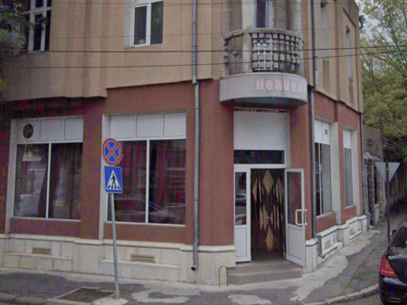 Търговец от Айтос: Пет дни се опитвам да си закупя евро, а банката само ме разхожда