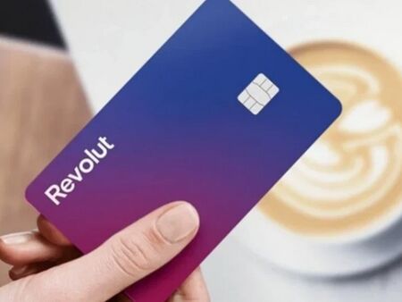Revolut премахна лева