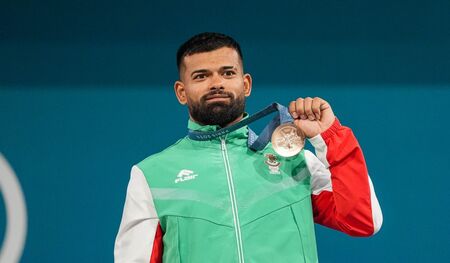 Български топ щангист е уличен в ползване на допинг