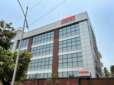 Акция с ръст от 55 000% за 20 месеца! Без производство, без служители - и все пак милиарди