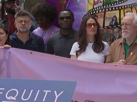 Актьорите във Великобритания се надигат срещу ИИ по модела на Холивуд