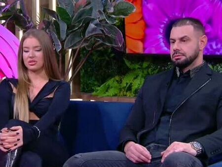 Киара обвини Краси, че искал заложи пръстена и да делнат парите. Той: Разделихме се, защото не съм Митко Пайнера