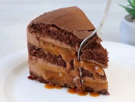 Впечатлете гостите по празниците с вкусна шоколадова торта Марс