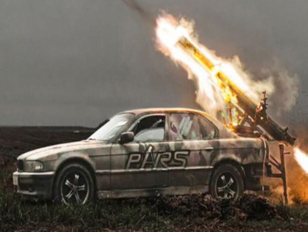 Украински войници превърнаха BMW 7-Series в мобилна ракетна установка