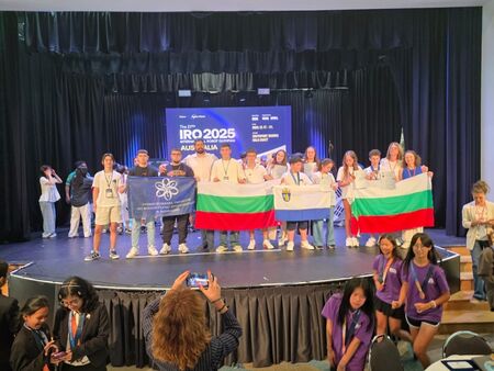 Представителите на морския ни град се състезаваха с  2000 таланти