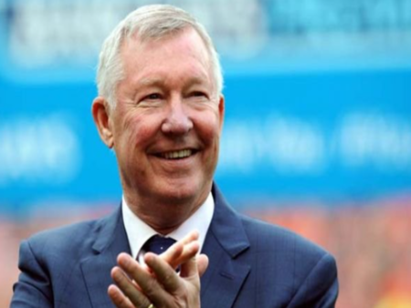 Сър Алекс Фъргюсън: Манчестър Юнайтед може да чака титла още 10 години