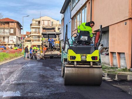 Царево с чисто нова улична мрежа (СНИМКИ)