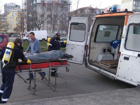 Млада жена почина мистериозно в Дупница, откриха я заключена в санитарно помещение