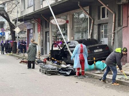 Загинали са мъж и жена Тежка катастрофа с жертви е